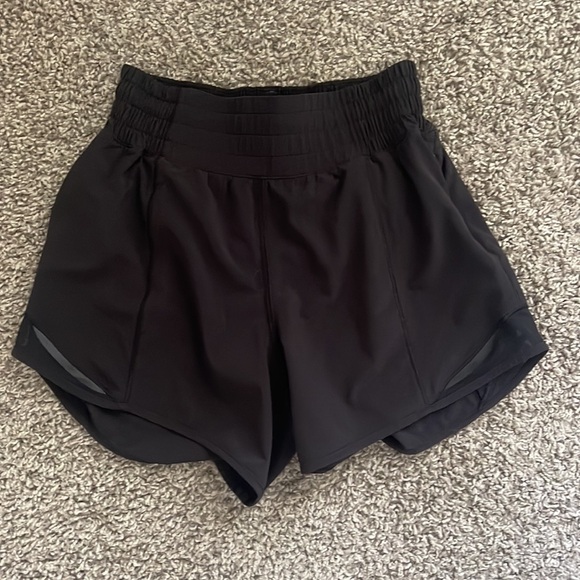 Lululemon hotty hot shorts 4” black 0 2/$60 - Picture 1 of 3